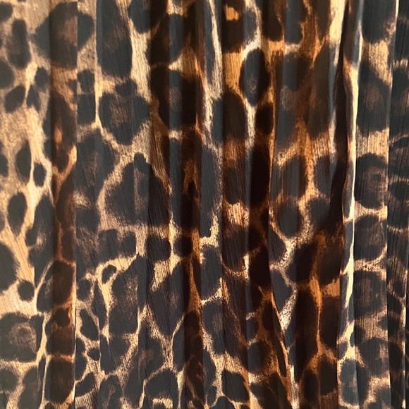 White House Black Market Animal Print Maxi Skirt. - Picture 6 of 12